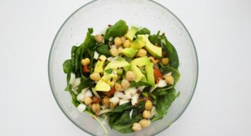 Protein rich buffalo chickpea salad